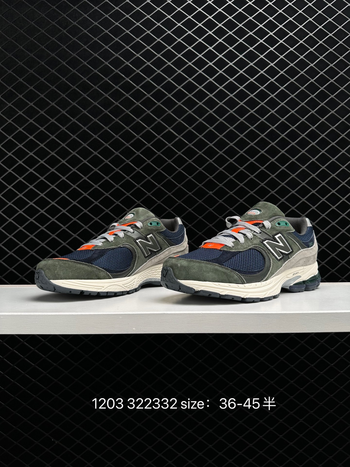 New Balance  ML2002RBA